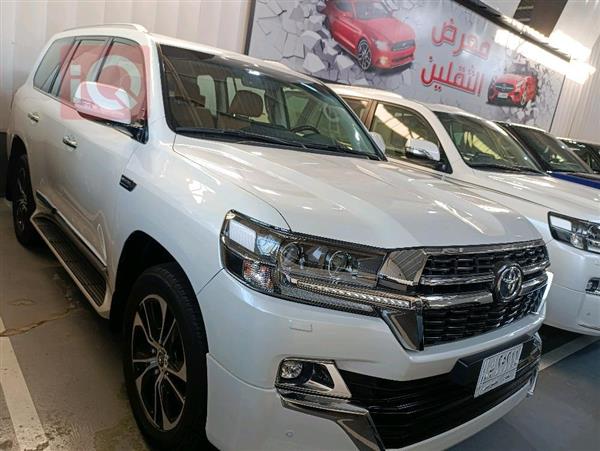 Toyota for sale in Iraq